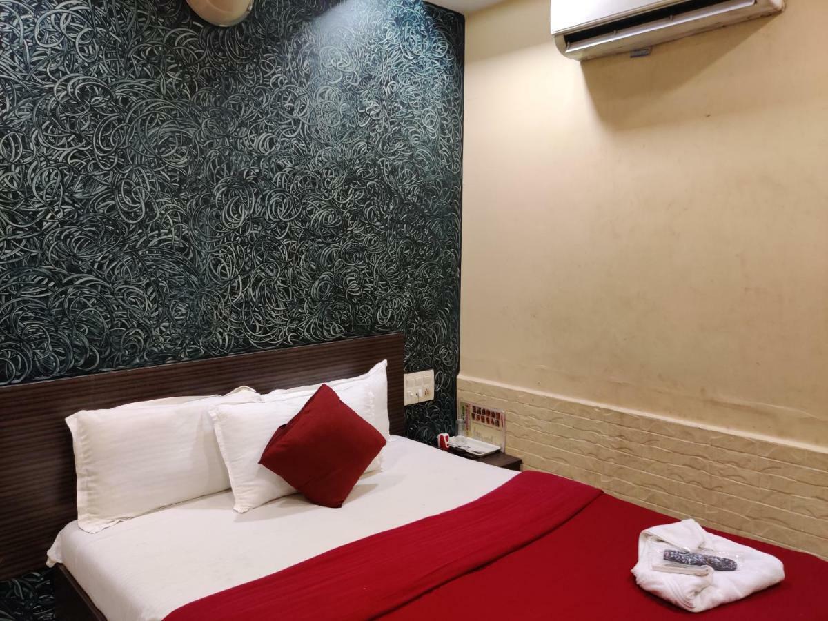 Hotel O Golden Sagar Мумбаи Экстерьер фото