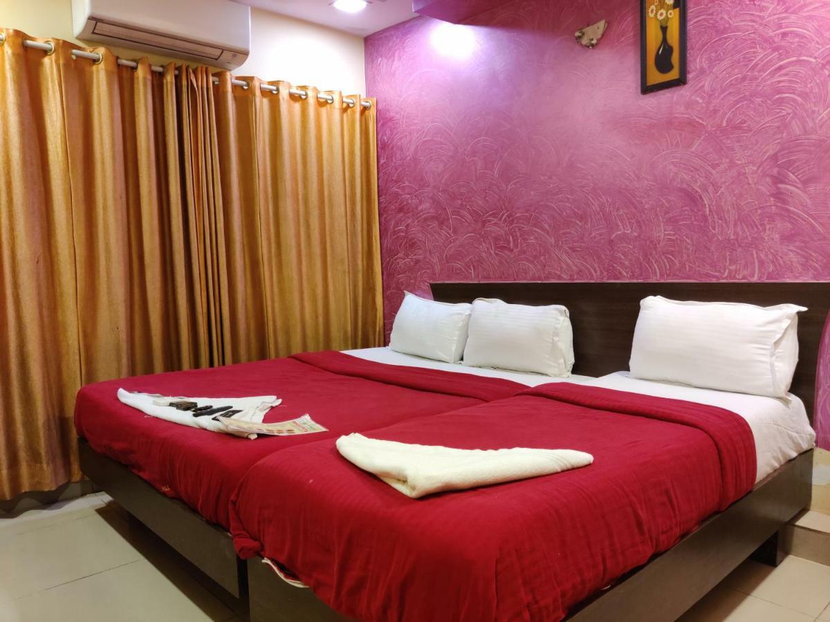 Hotel O Golden Sagar Мумбаи Экстерьер фото